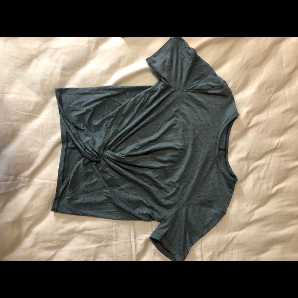 Knot top t-shirt a dark green mint color